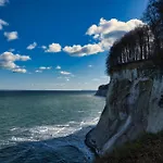 20 Eden * Binz