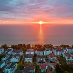 Βίλα 20 Eden Binz